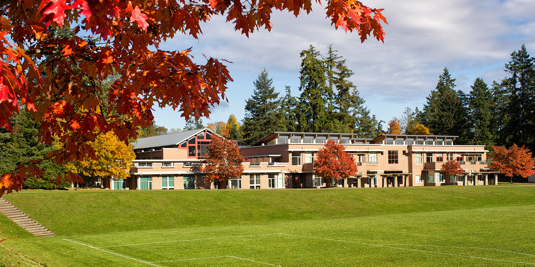 Ein Gebäude im Gulf Islands Schuldistrikt